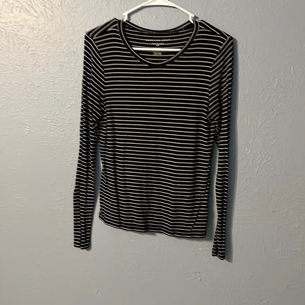 American Eagle Long Sleeve